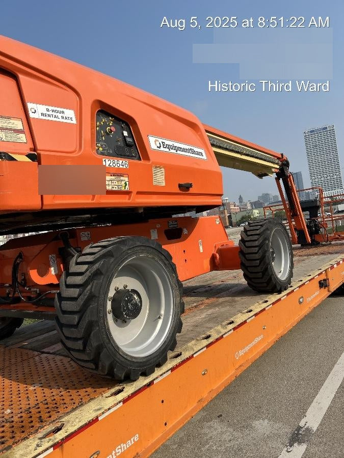 2021 JLG 660SJ