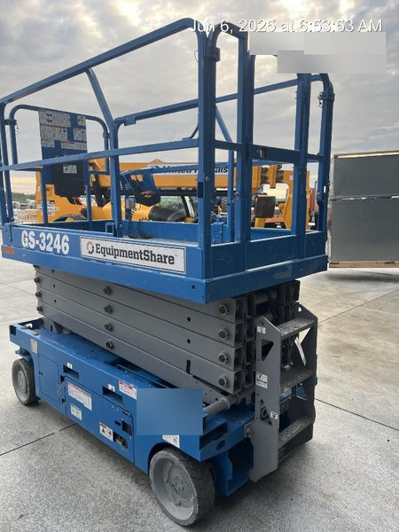 2022 GENIE GS-3246