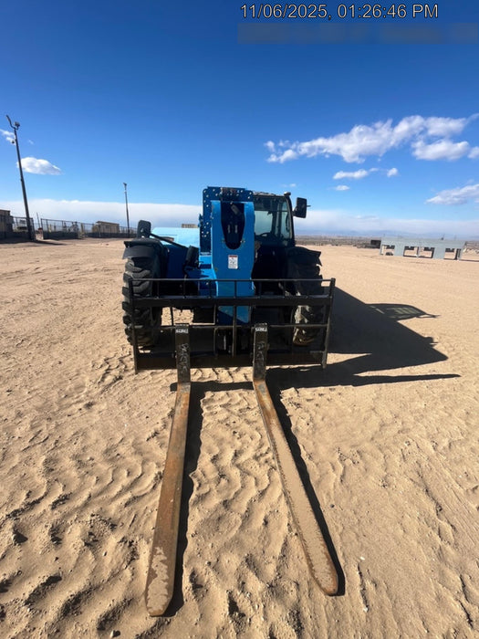 2018 Genie GTH-844 Genie GTH-844 w/Enclosed Cab w/HVAC, Work Lights, Solid Tires, Beacon, 60" Carriage and Forks