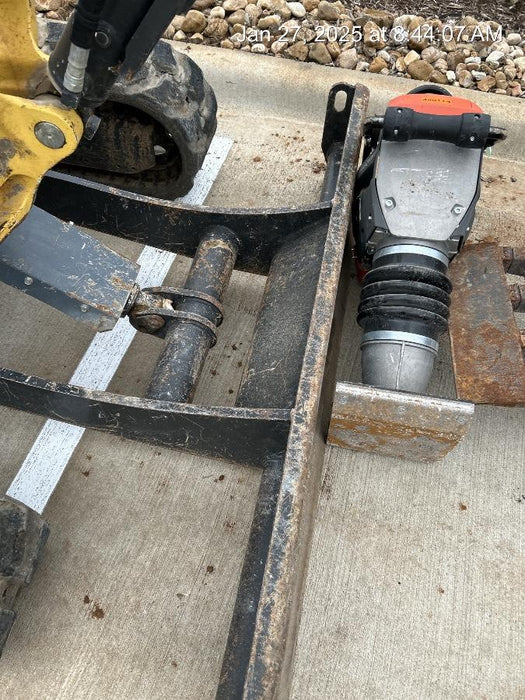 2024 HUSQVARNA LT6005