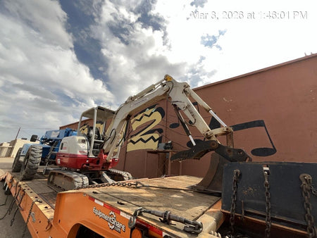 2022 TAKEUCHI TB235-2R