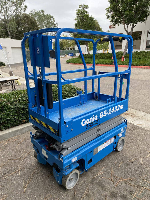 2022 Genie GS-1432 Electric Drive, SLD NM Tires, Bcn