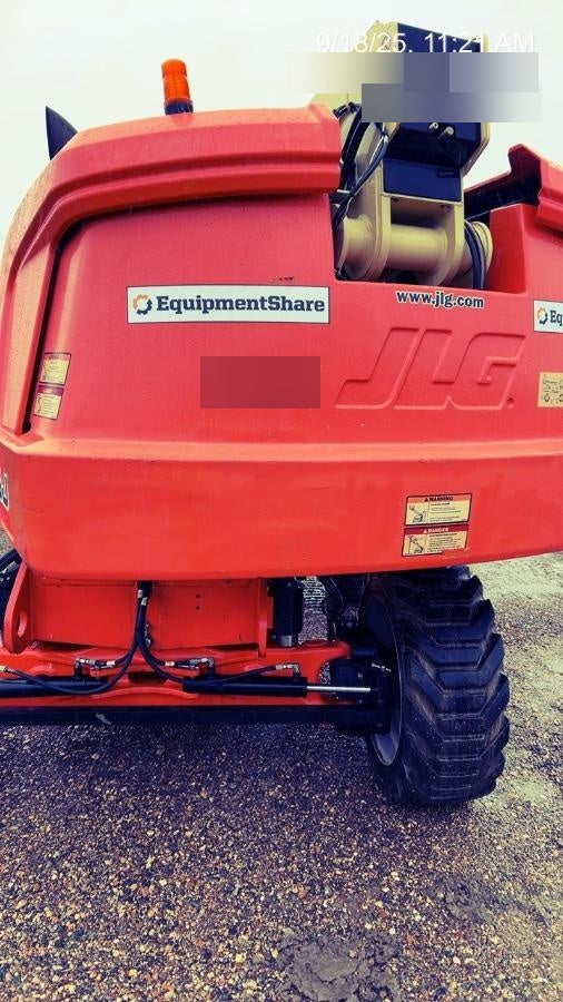 2019 JLG 660SJ