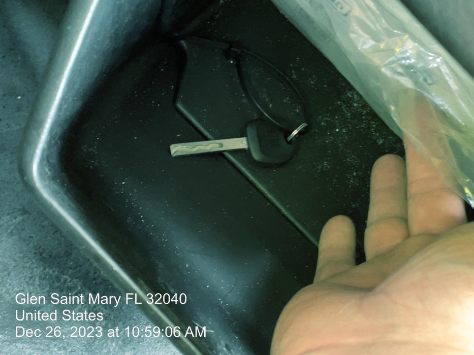 2023 CHEVROLET Express Van - Rental