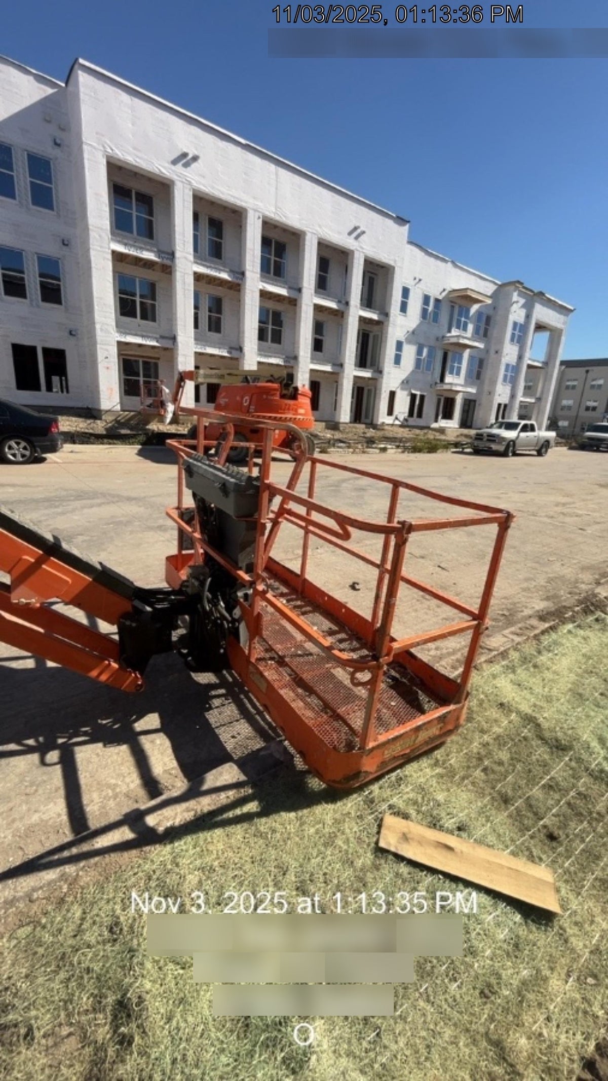 2018 JLG 660SJ