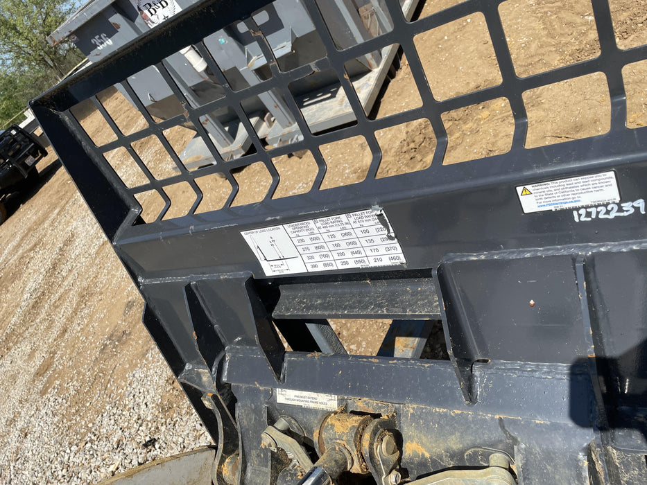 2023 BOBCAT 36" Mini Skid Steer Fork Carriage - Bobcat