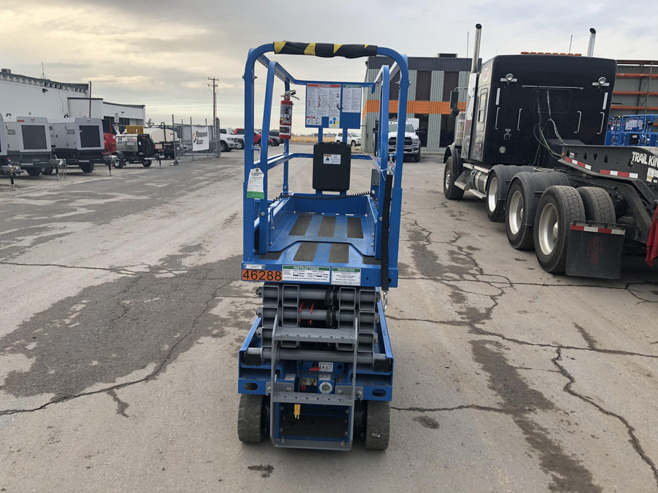 2019 Genie GS-1930 Fixed rails with chain Entry