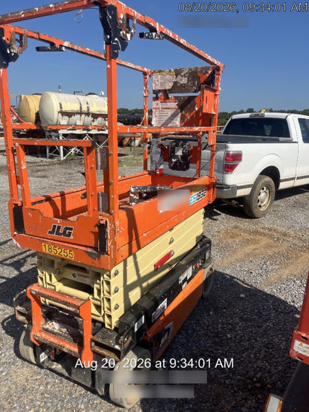 2021 JLG ES1932