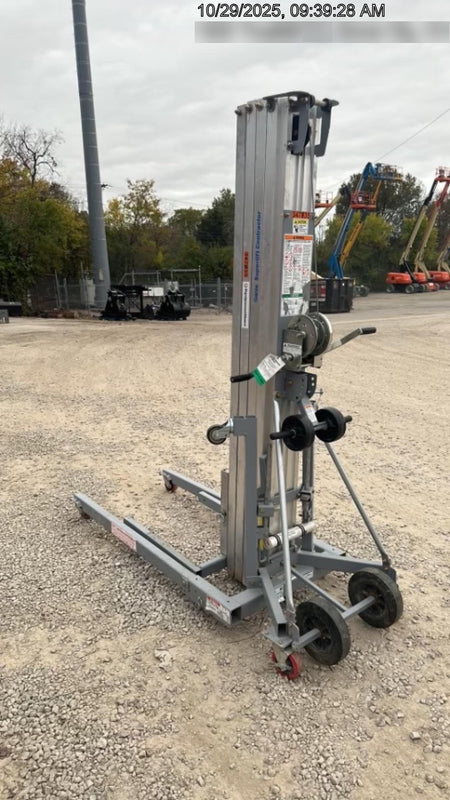 2023 GENIE SLC-24