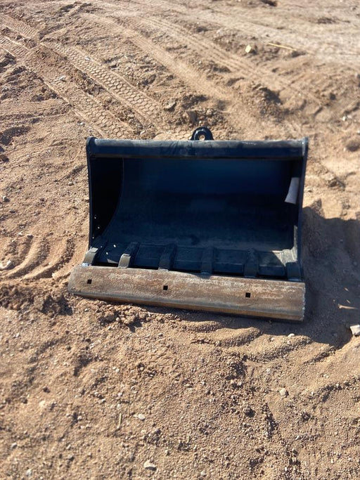 2025 TAG MANUFACTURING 36" Bucket - Tag