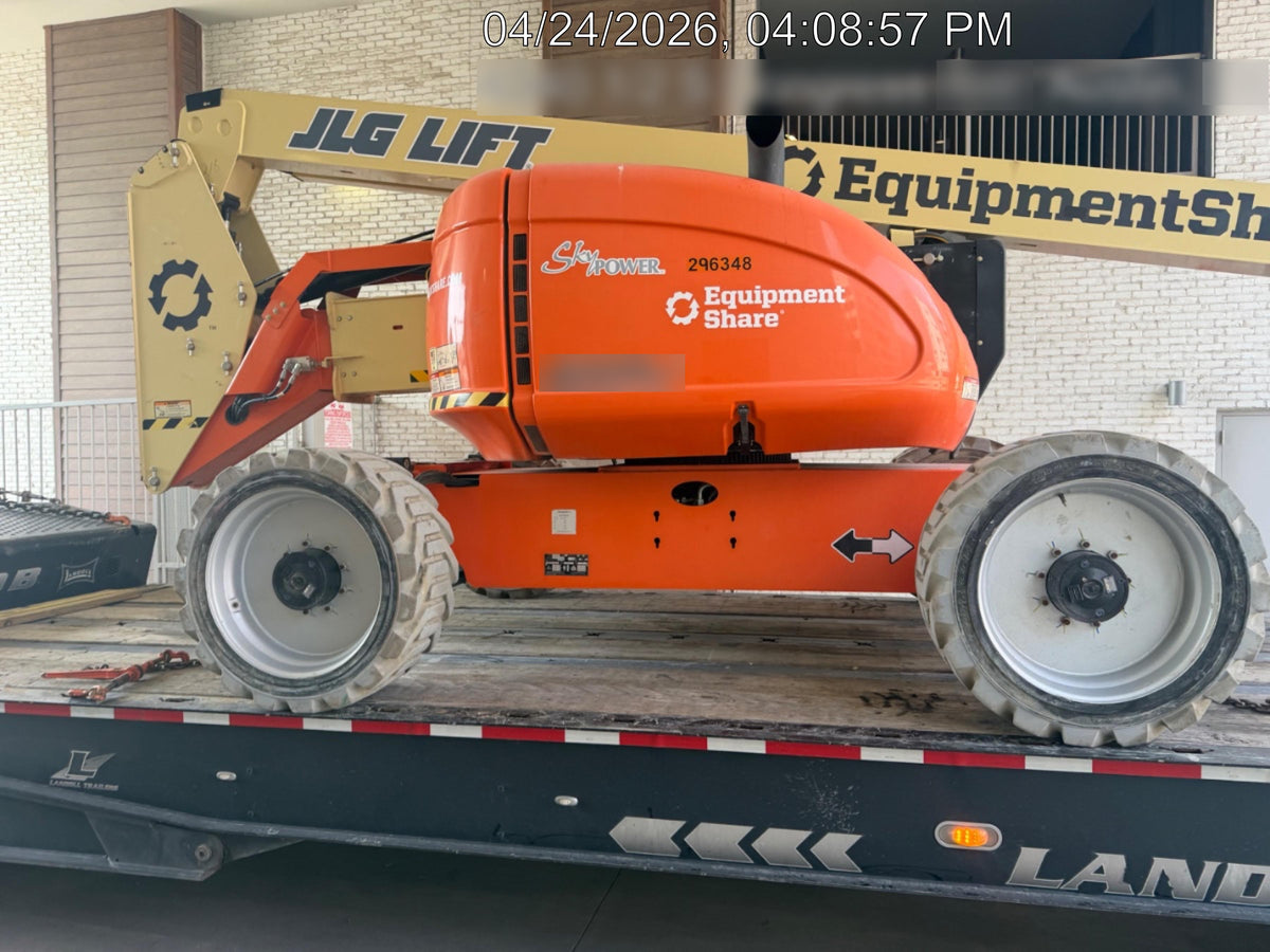 2023 JLG 600AJ