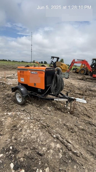 2021 Lincoln Electric Vantage 322 Vantage 322 Ready Pak 3 w/ Decals, ORANGE (includes trailer, cable rack, fender light kit) NO Telematics
