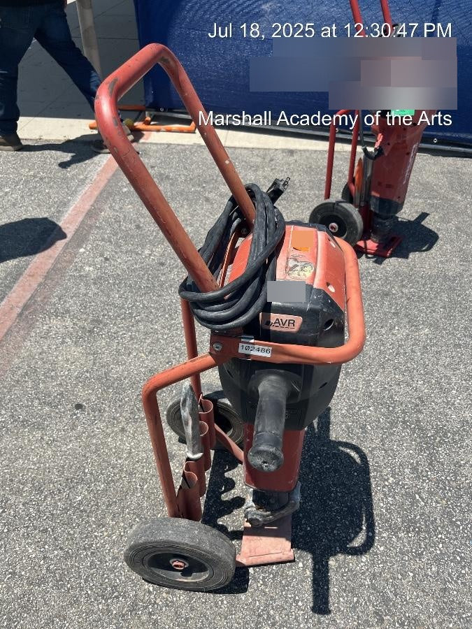 2020 HILTI TE 3000-AVR