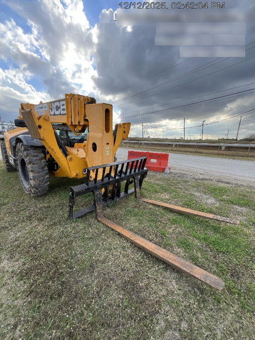 2020 JCB 510-56 Cab/Heat/Air, Solid Tires, Work Lights, Beacon, Aux Hydraulics, Back up Alarm, Lifting Eye, ES Decals
