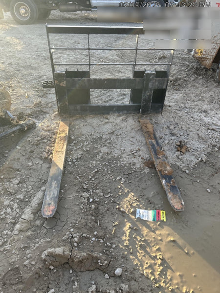 2025 ARROW MATERIAL HANDLING 48" Pallet Forks - Arrow