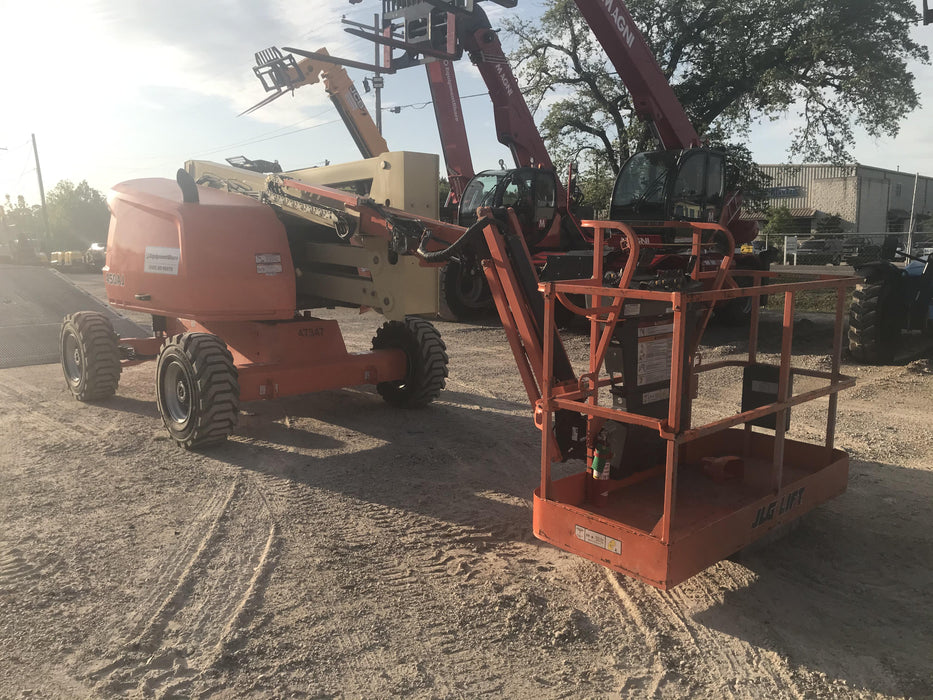 2019 JLG 450AJ