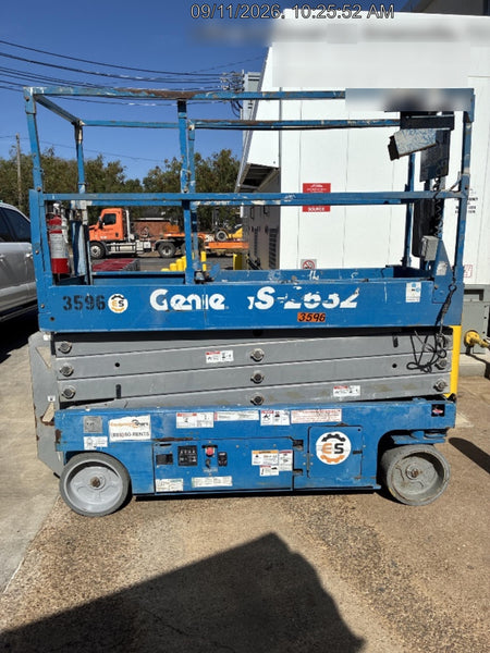 2017 Genie GS-2632 Genie GS2632 - SN GS32P-151051