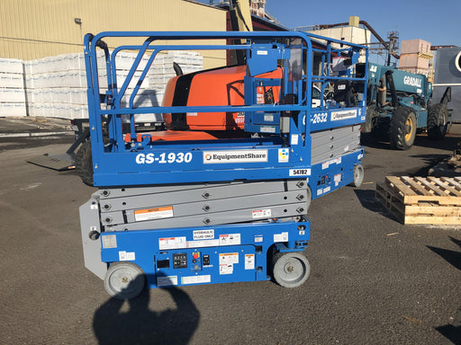 2019 Genie GS-1930 Half Height Swing Gate, 800W Inverter