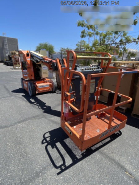 2019 JLG E300AJP
