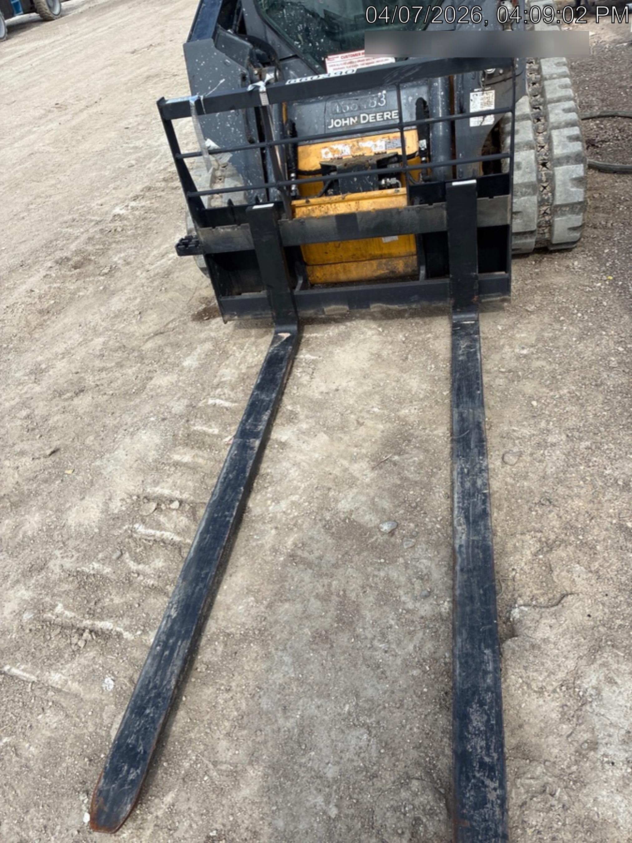 2026 ARROW MATERIAL HANDLING 48" Pallet Forks - Arrow