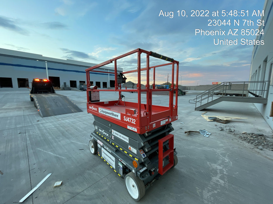 2021 SKYJACK SJ4732