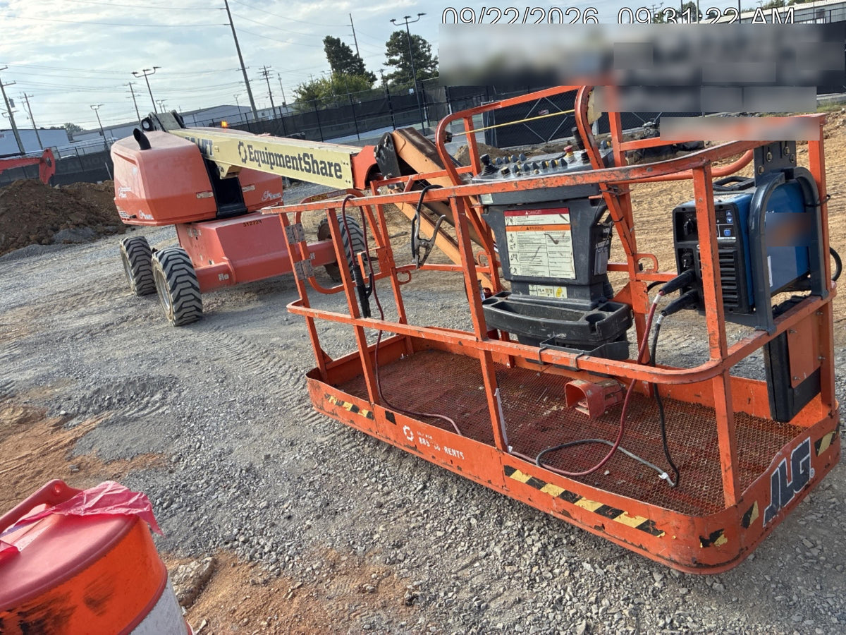 2023 JLG 460SJ