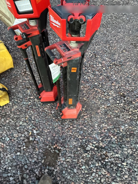 2022 MILWAUKEE 2136-20