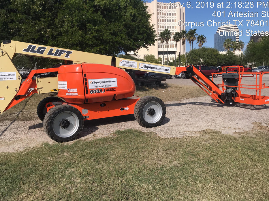 2019 JLG 600AJ