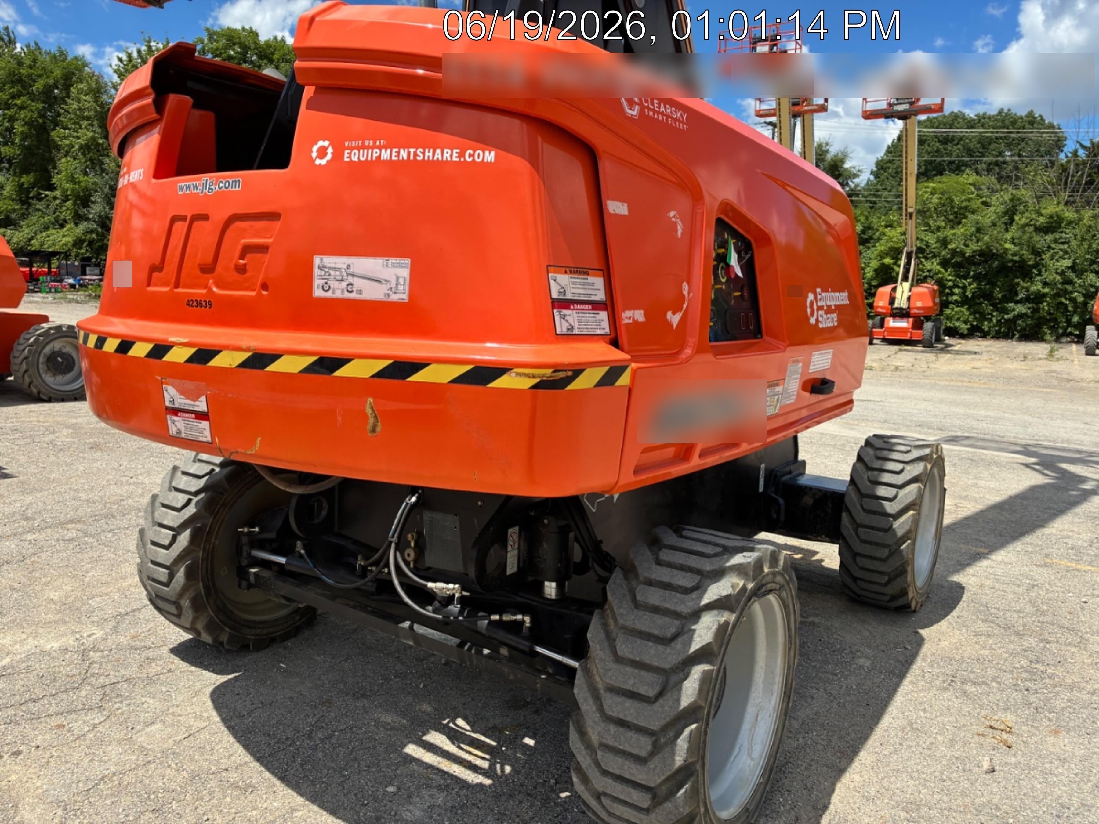 2024 JLG 660SJ