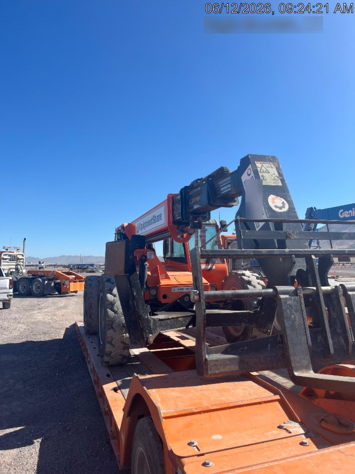 2020 Skytrak 10054 Cab/Heat/Air, Solid Tires, Work Lights, Beacon, Aux Hydraulics, Back up Alarm, Lifting Eye, ES Decals