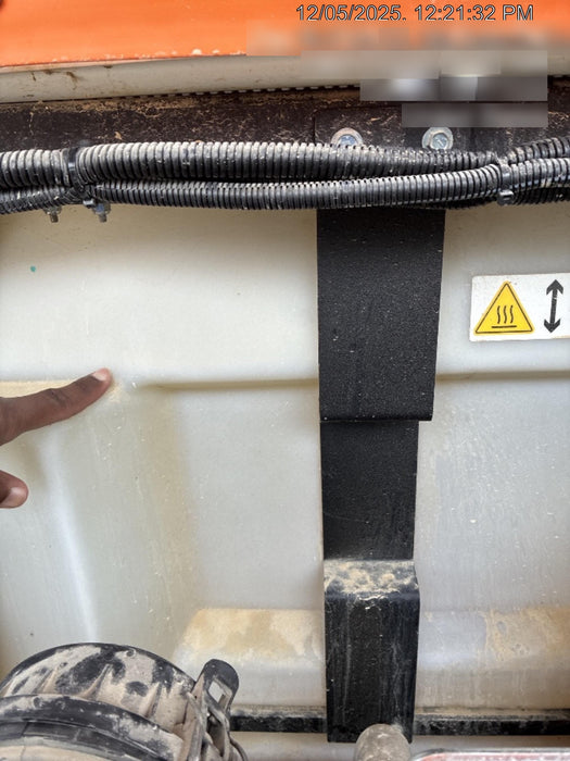 2025 Generac MLTS-4 Diesel, Mitsubishi L2E, 7.1 hp @1800 rpm, Flex Switch 120V Input, Powerzone Controller, (4) 320W LED Lights, 4kW Generator, 39.9 Gal Fuel Tank, 2" Ball, ES Decals