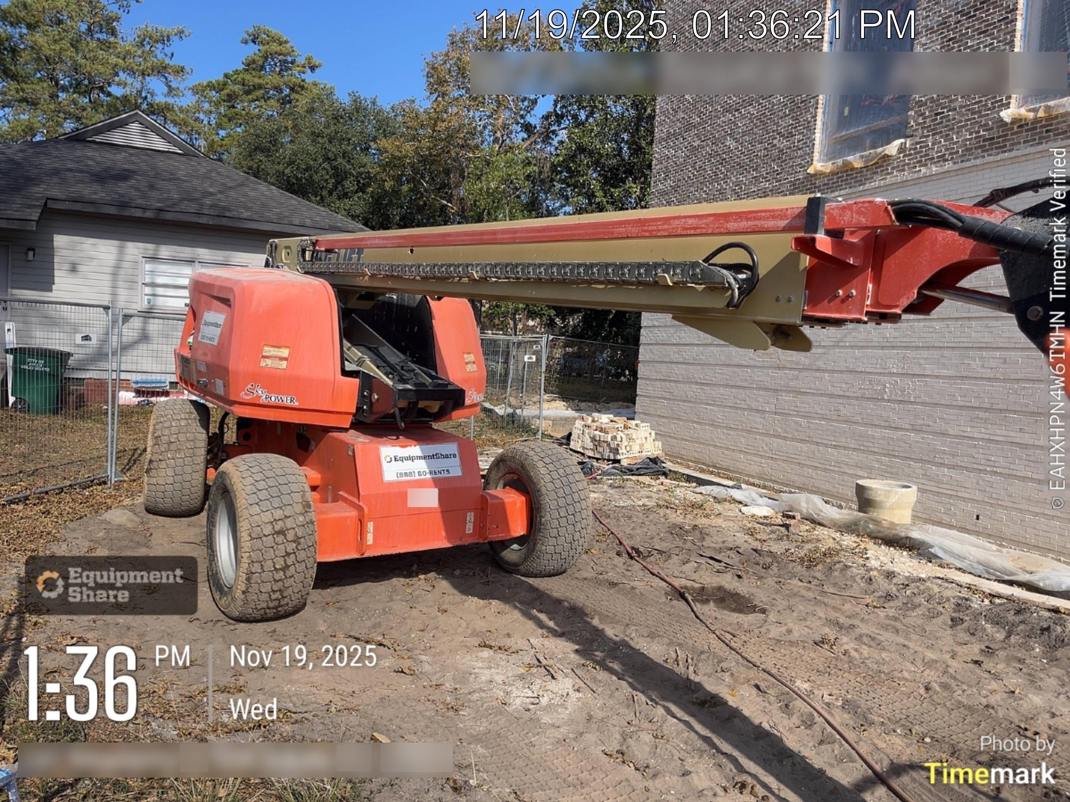 2020 JLG 660SJ