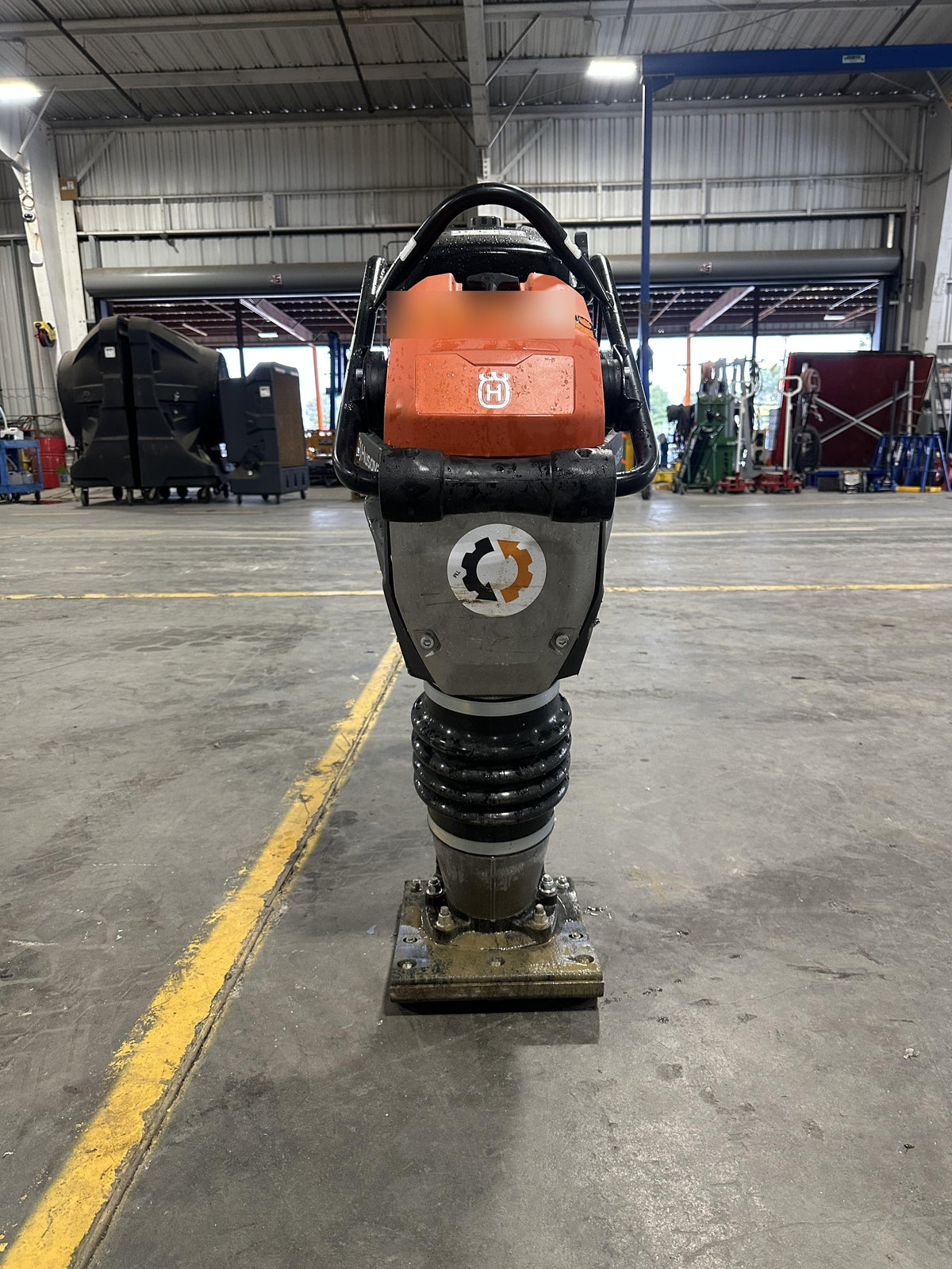 2024 HUSQVARNA LT6005