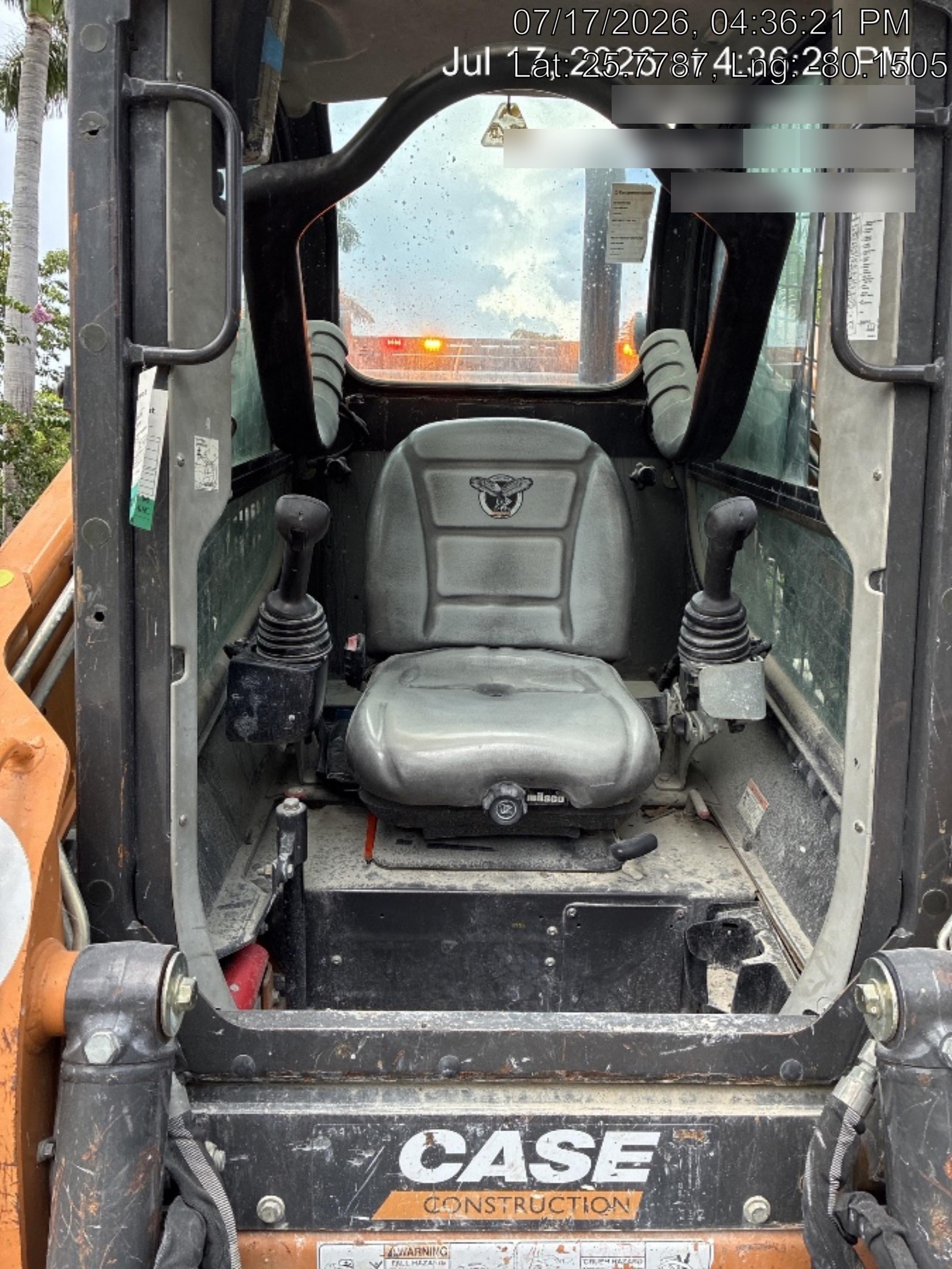2021 CASE TV370B