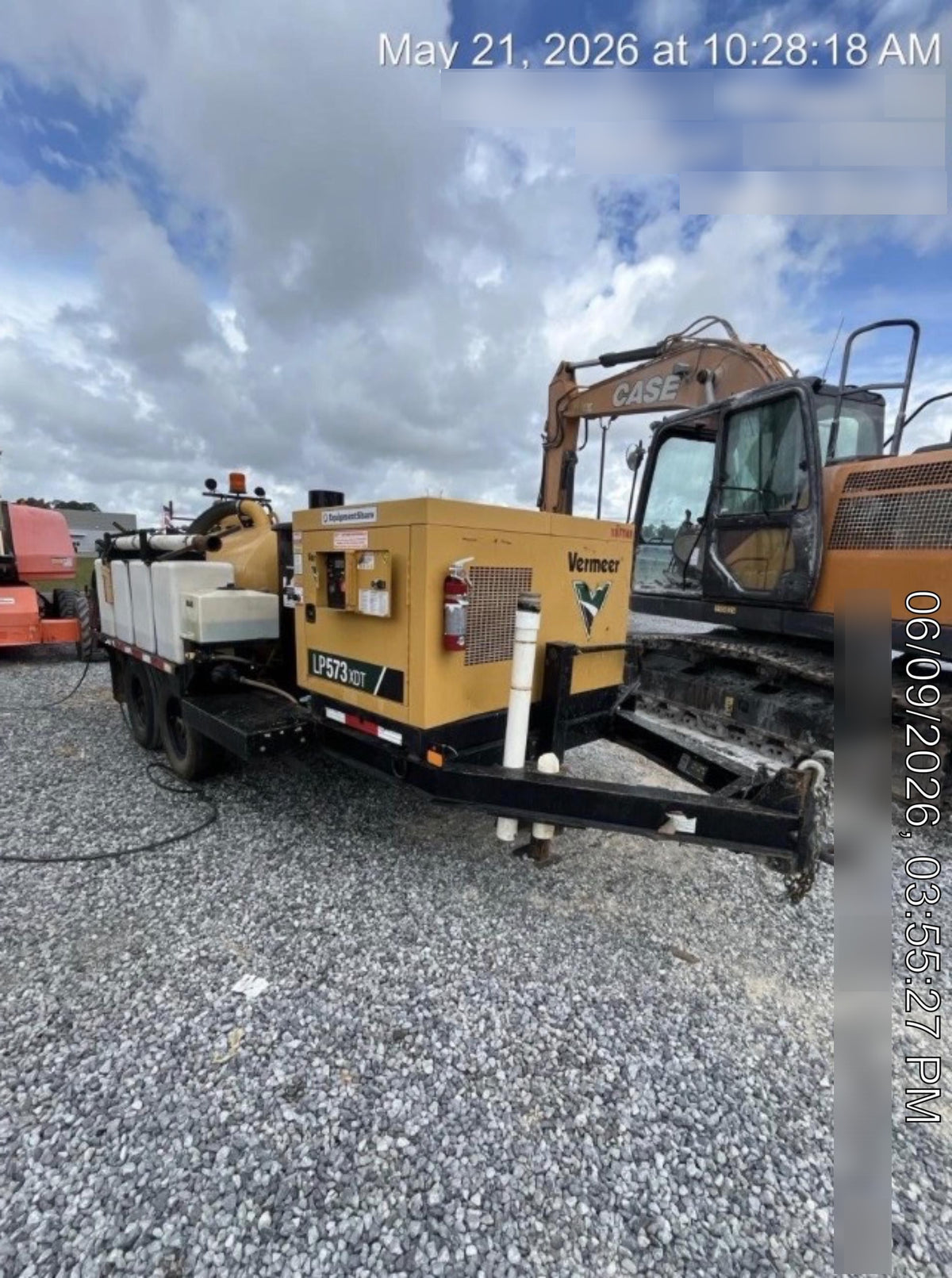 2021 Vac-Tron LP573XDT T4 Koehler Diesel Engine, 500 Gallon Debris Tank, x2 100 Gallon Water Tanks