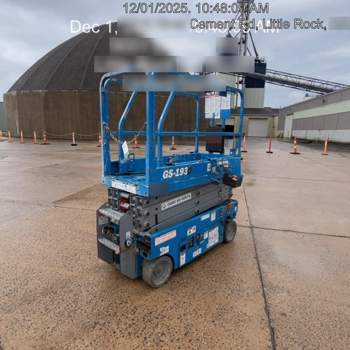 2019 Genie GS-1930 Fixed Rails with Chain Entry