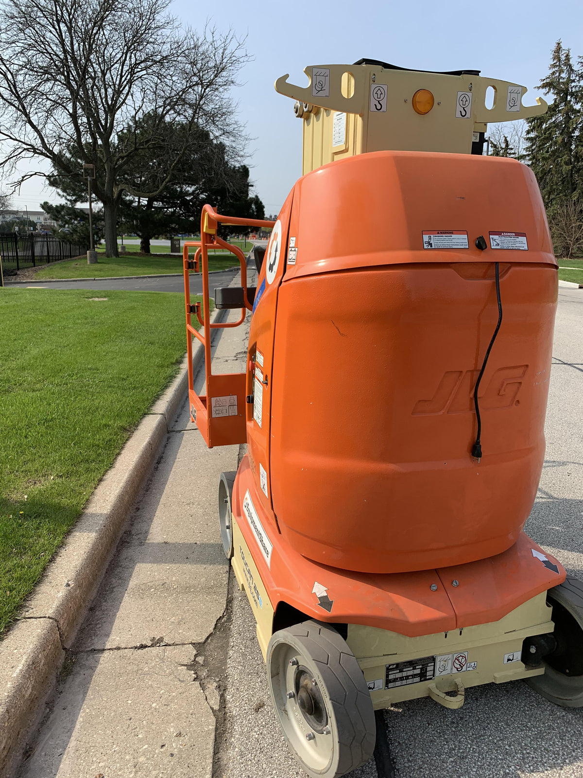 2021 JLG 26E
