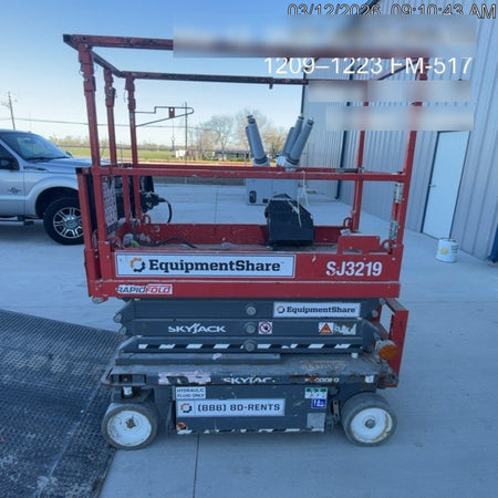 2021 SKYJACK SJ3219