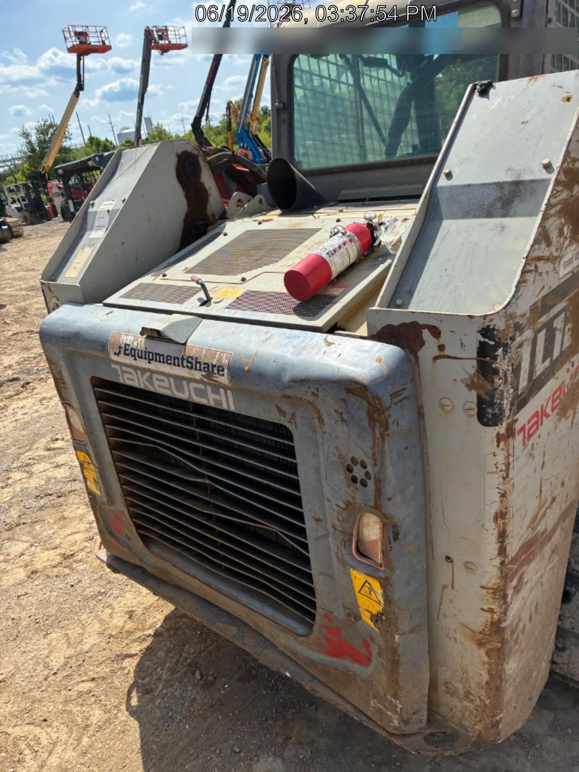 2020 Takeuchi TL12R2-CR Cab/Heat/Air, 111hp, Hydraulic QC