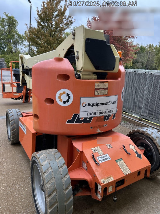 2019 JLG E450AJ