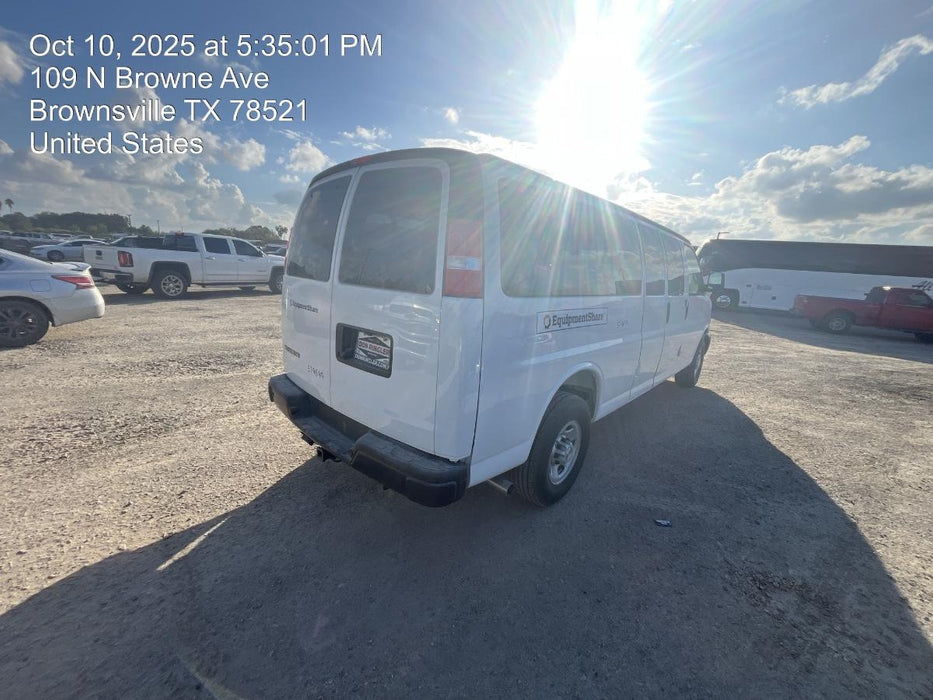 2025 CHEVROLET Express Van - Rental