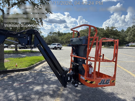 2025 JLG E300AJP