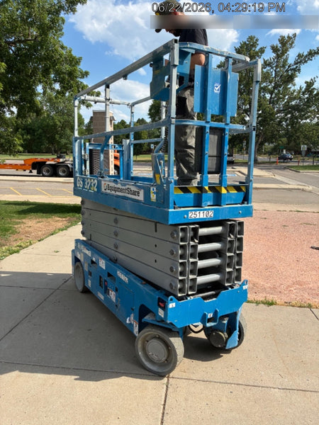 2022 GENIE GS-3232