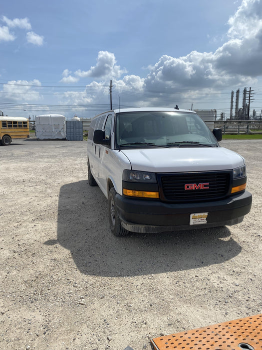 2022 GMC Savana 3500