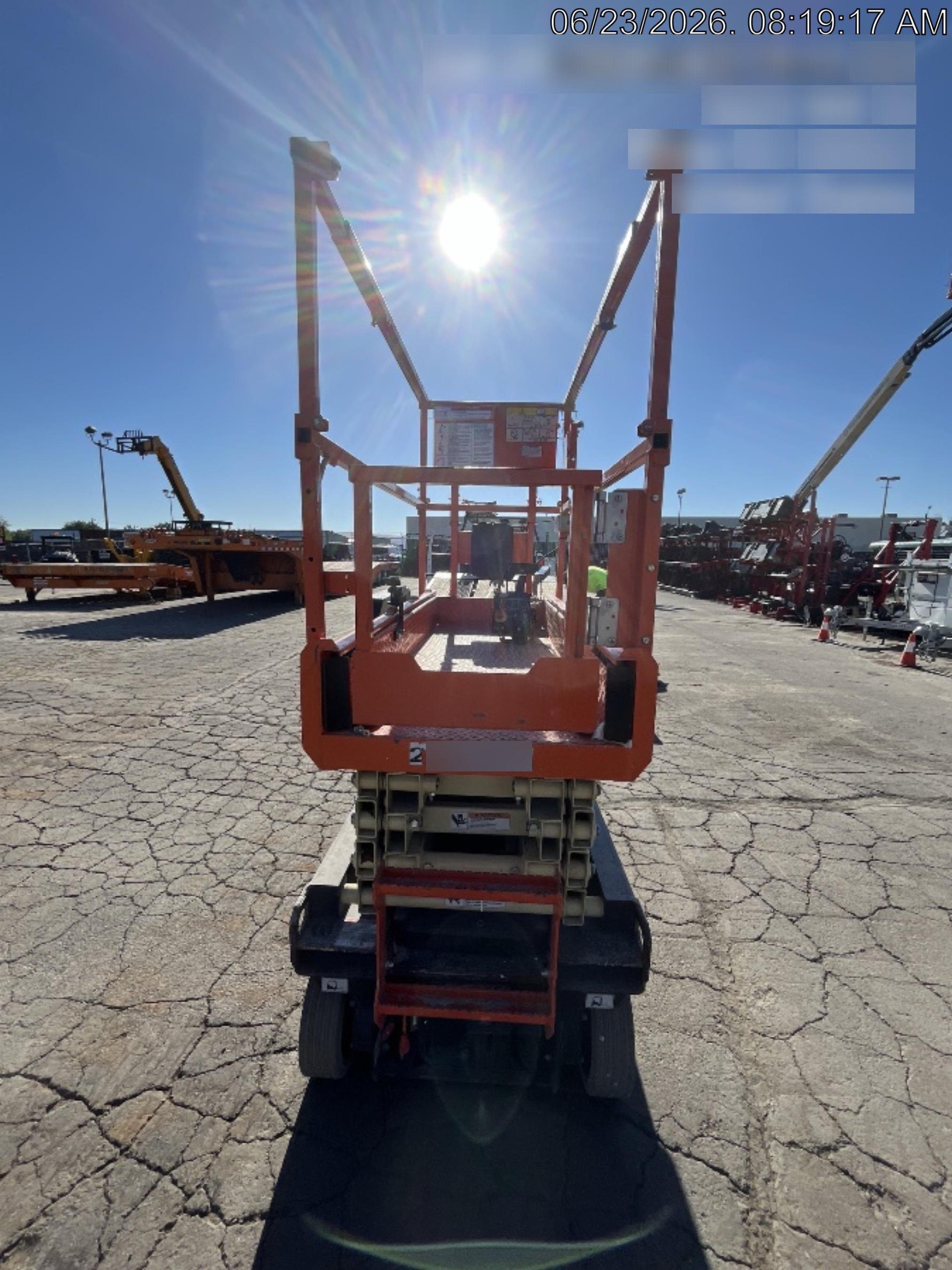 2022 JLG R1932