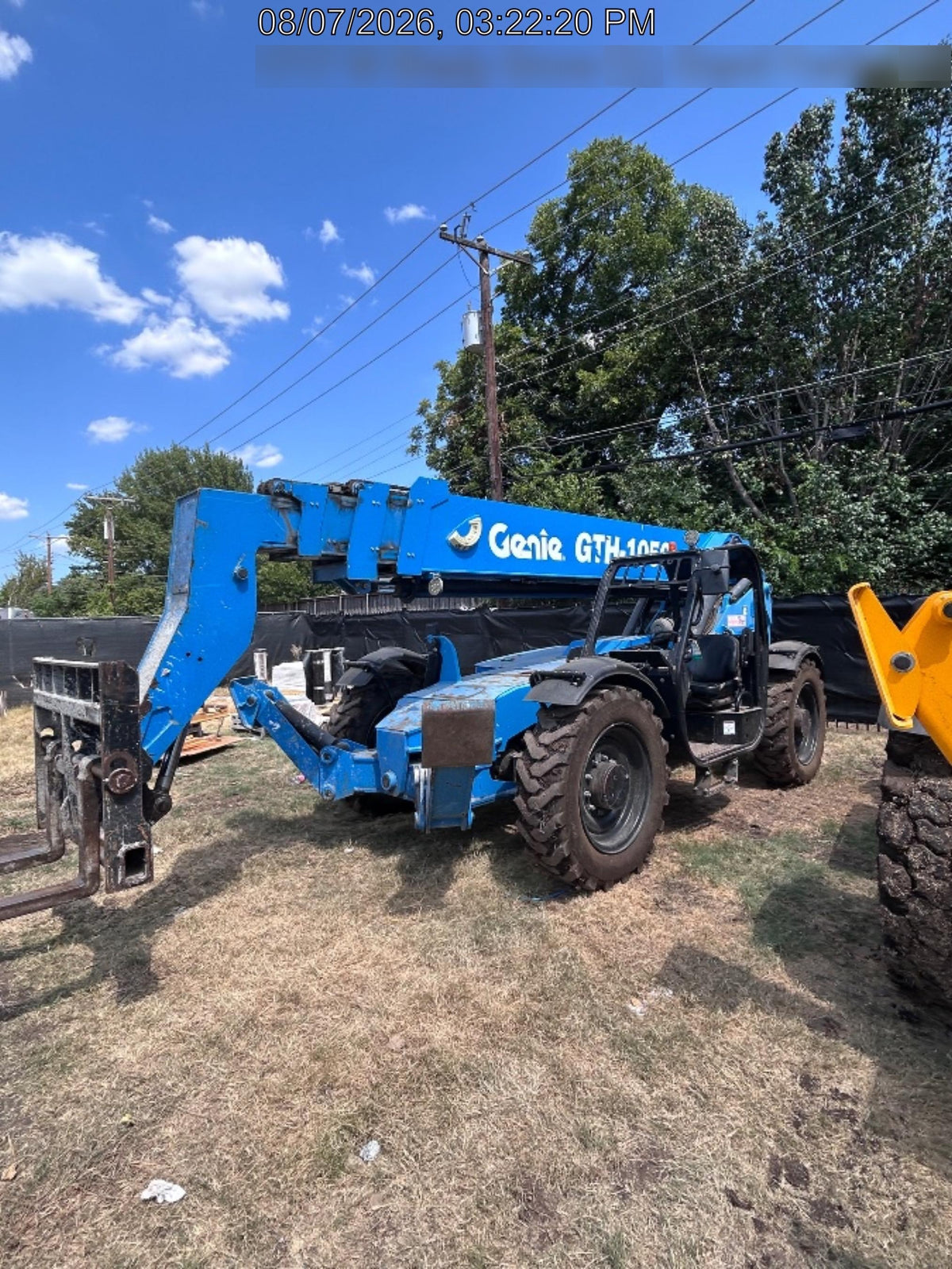 2017 GENIE GTH-1056