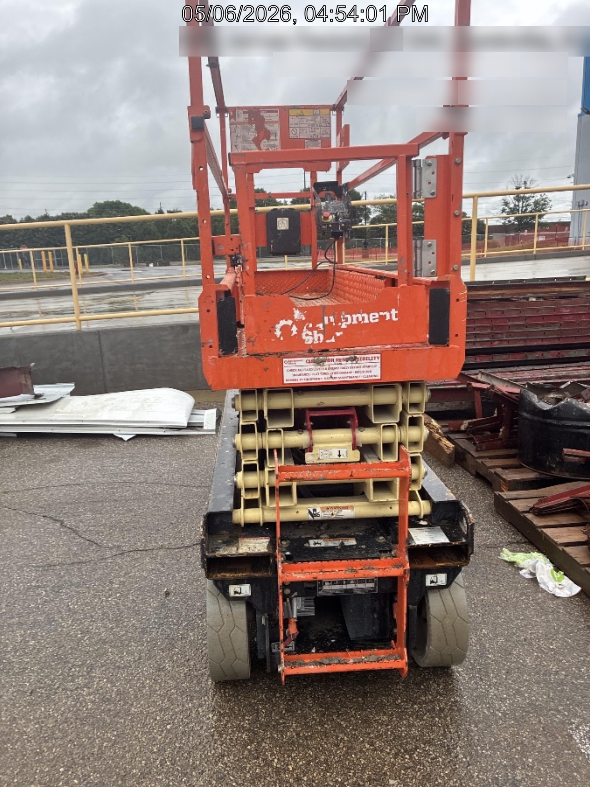 2022 JLG ES2632