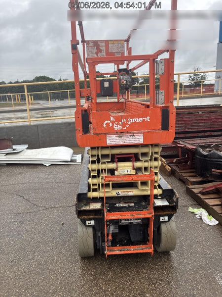 2022 JLG ES2632