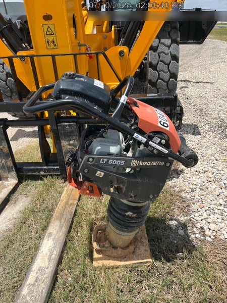 2025 HUSQVARNA LT6005