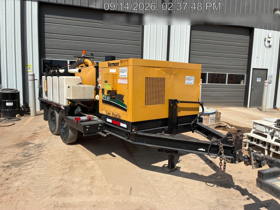 2020 Vac-Tron LP573XDT Tier 4 Kohler Diesel Engine, 500 Gallon Debris Tank w/ Hydraulic Tilt, two (2) 100 Gallon Water Tanks, Low Profile Torsion Axles (12,000 GVWR),
